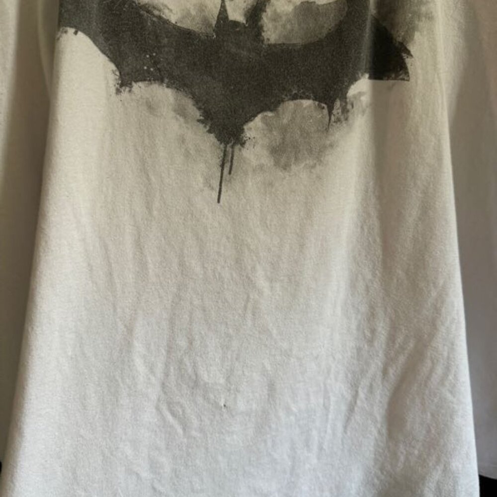 Torrid 5x Batman Raglan Shirt - Picture 8 of 10